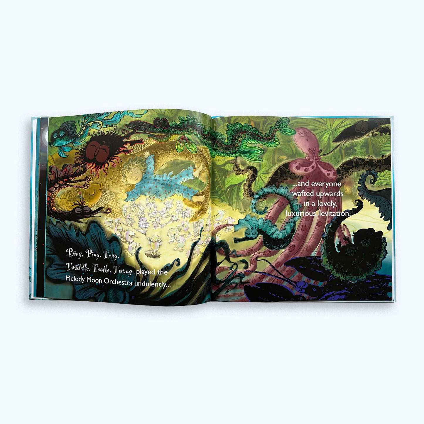 Pearl's Tour to Planet Azure – Deluxe Edition