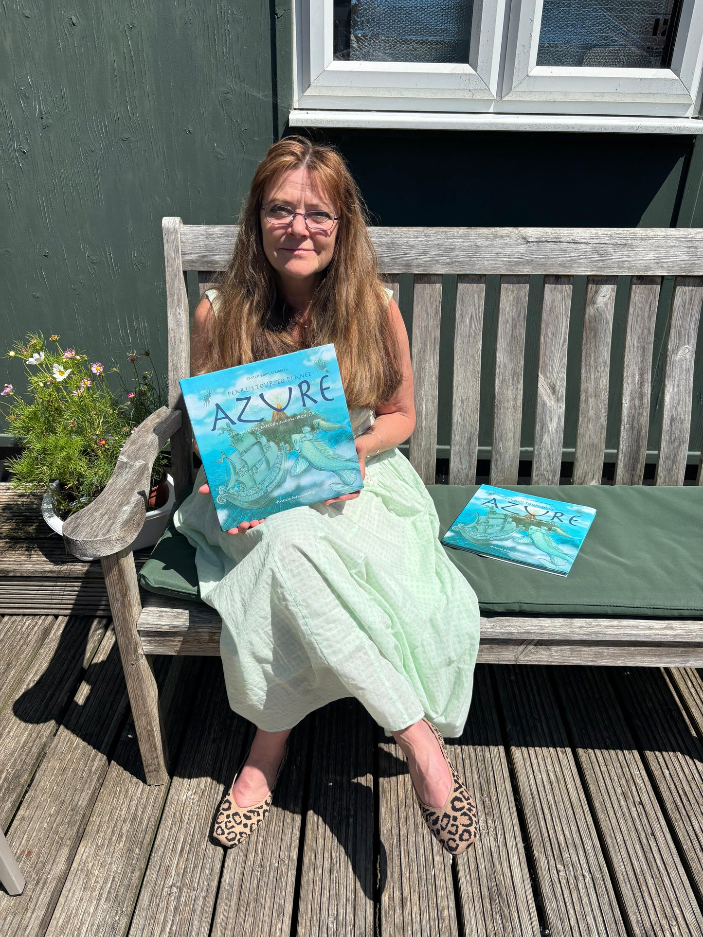 Pearl's Tour to Planet Azure – Deluxe Edition